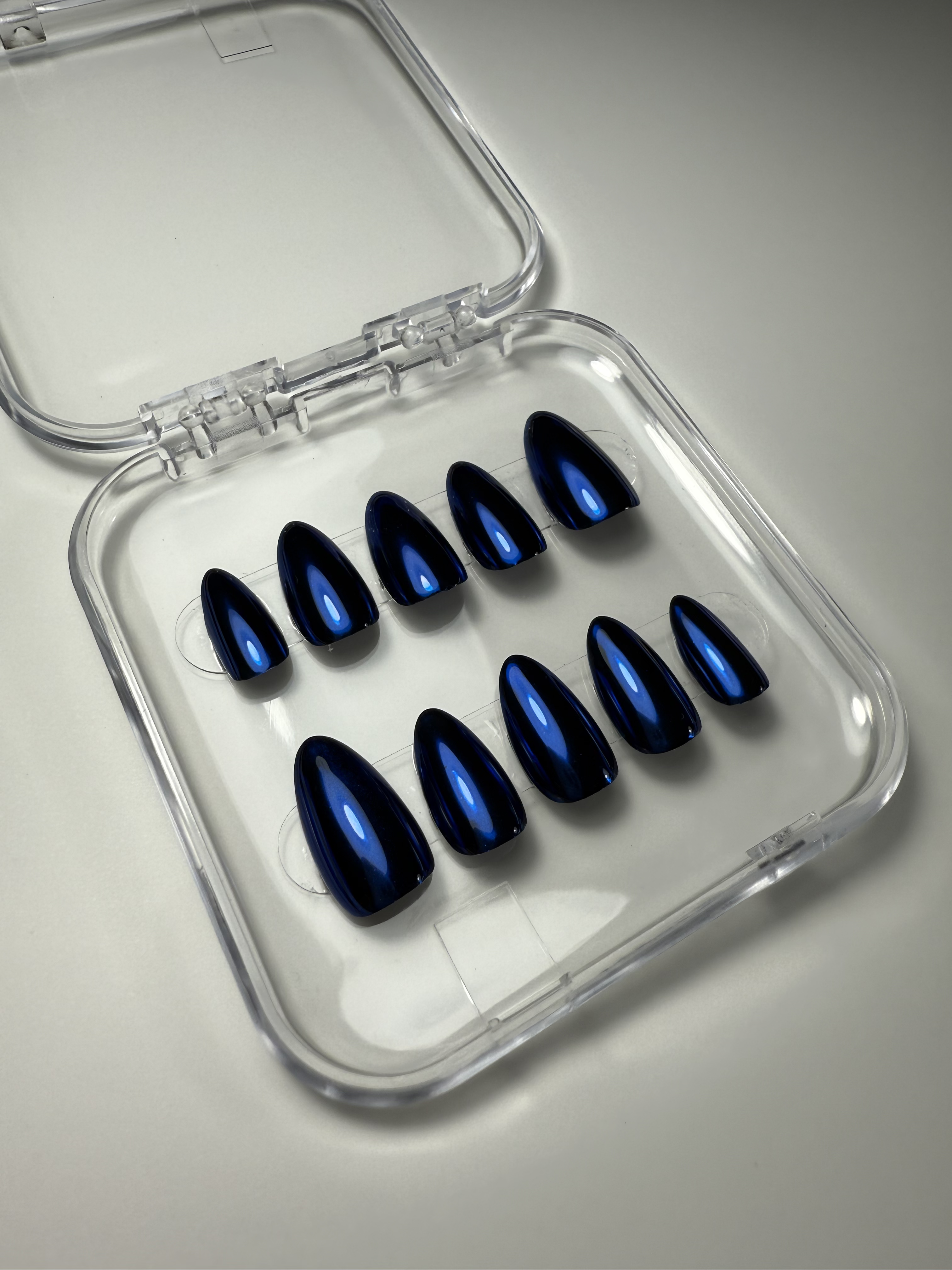 Modèle Chromé (+15 couleurs)